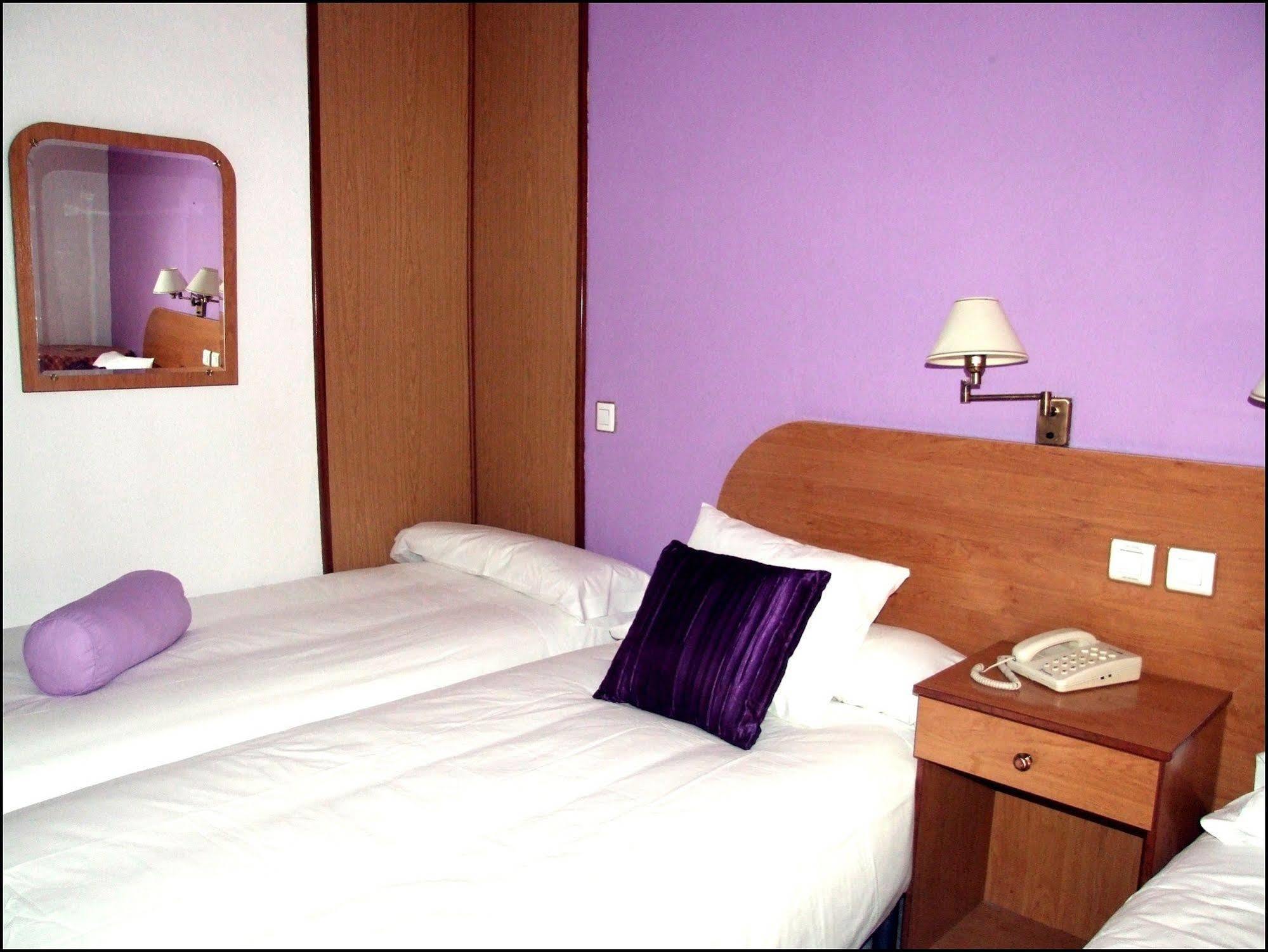 Hostal Santa Marta Aranjuez Eksteriør bilde